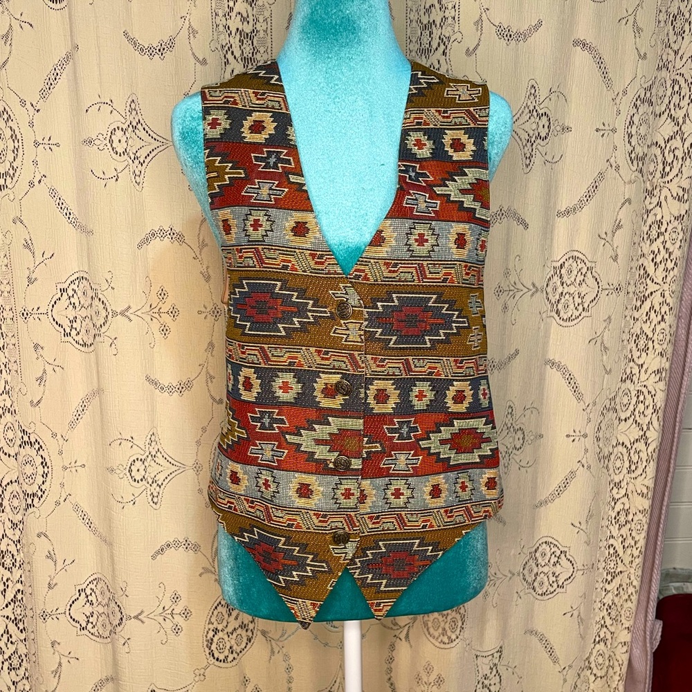 Nadia: patterned suit vest